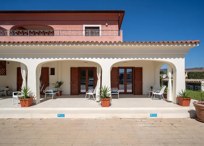 Ambra Holiday Rooms - Rooms & Beach San Teodoro 