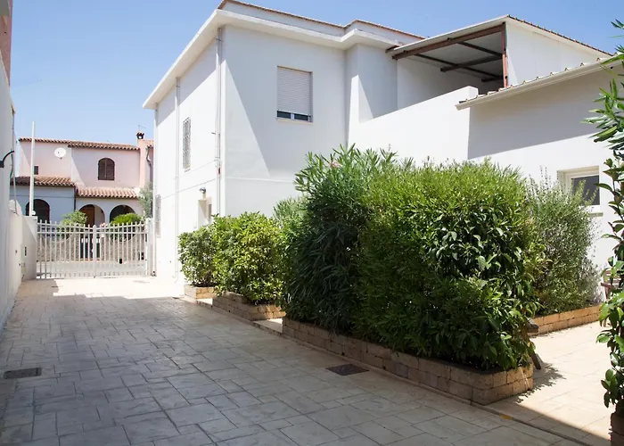 Estay - Coru E Mari - Elegant Suites Pula