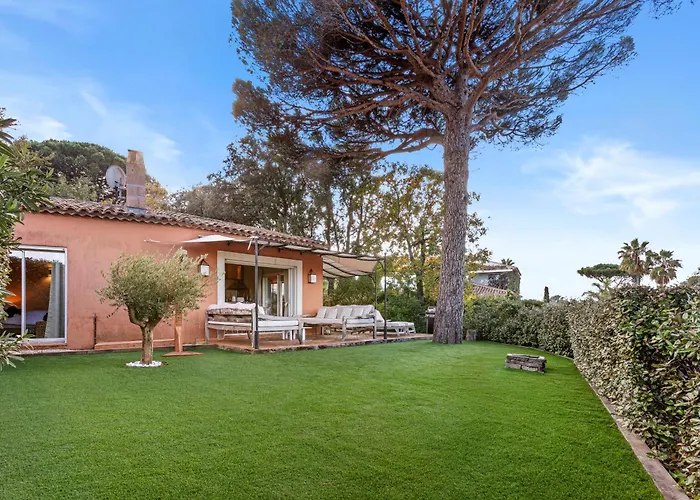Le Tropézien - Vue Mer à 180, 3 chambres, jardin&piscine Saint-Tropez