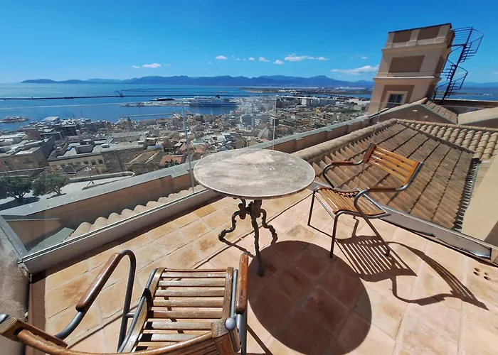Hotel Palazzo Boyl 1840 Cagliari