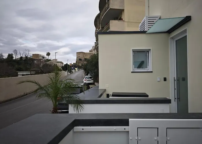 Hotel sul MareShanti Rooms & Apartments Castello