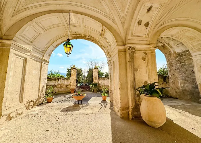 Vanvitelli Palace B&b Meta
