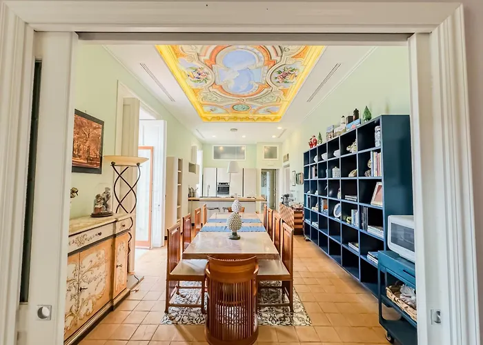 Vanvitelli Palace B&b Meta