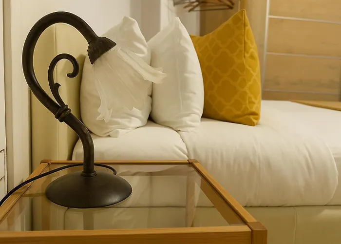 Amalfi Coast Room