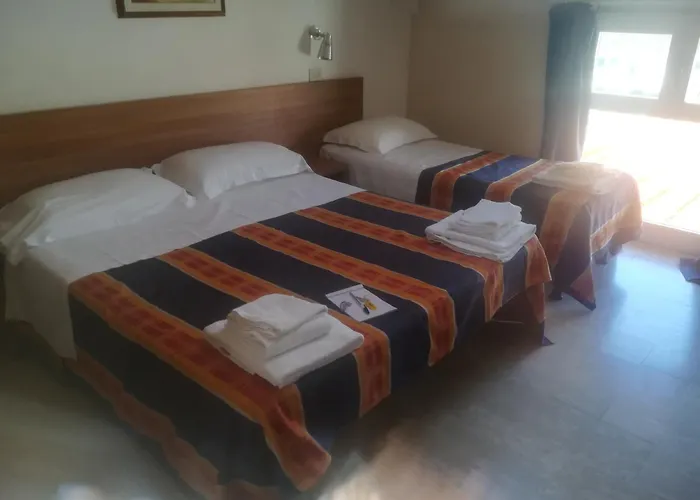 Hotel Derna Viareggio