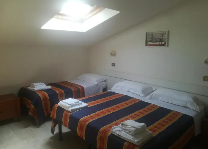 Hotel Derna Viareggio