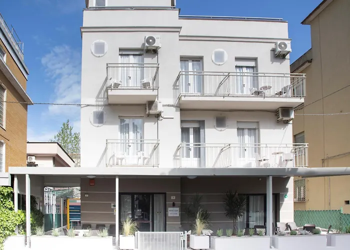 Hotel Laura Beach Rimini