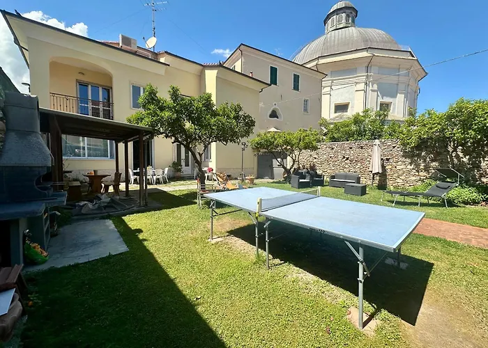 Villa Marcellina - Piazza San Giovanni, Giardino Privato, Jacuzzi, Barbecue e Parcheggio Privato Loano