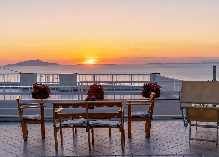 Villa De Vivo Realty - La Perla Blu Massa Lubrense