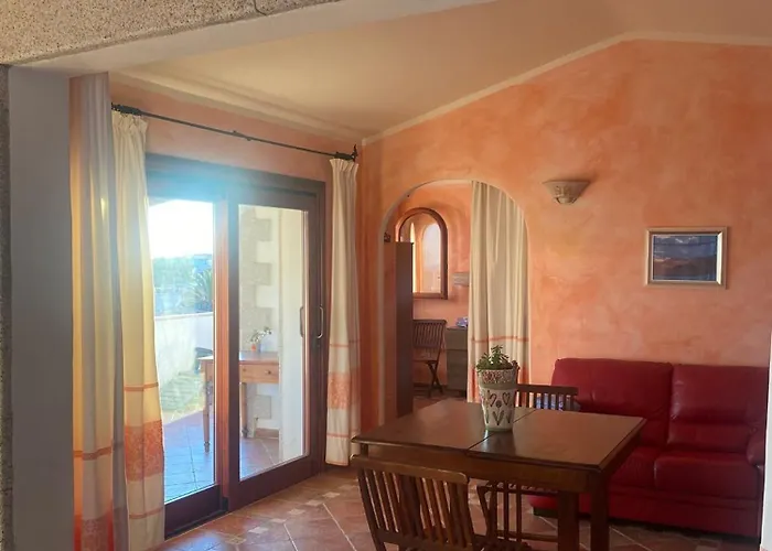 I Mari Di Gallura Suites And Rooms San Teodoro 