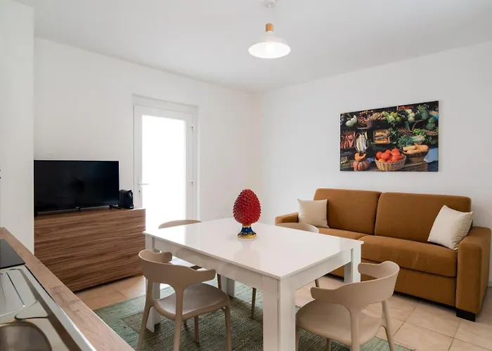 Villademar Lunarossa Marzamemi