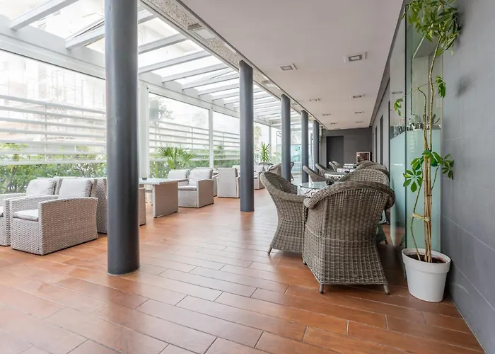 Club Hotel - Fronte Mare con Depandance adiacente Riccione