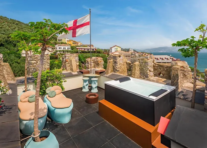 Capitolare Suite Tower Porto Venere