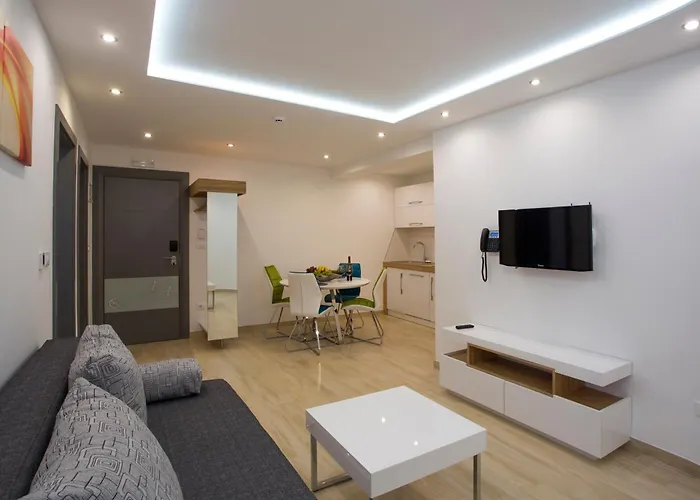 Adrion Aparthotel Pola