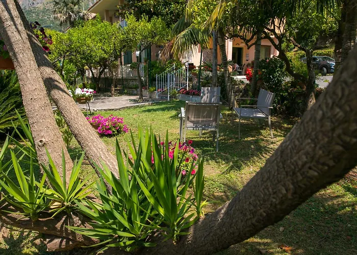 Hotel Villa Degli Aranci