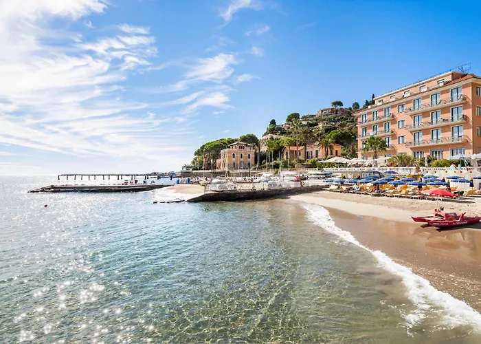 Hotel sul MareGolfo E Palme