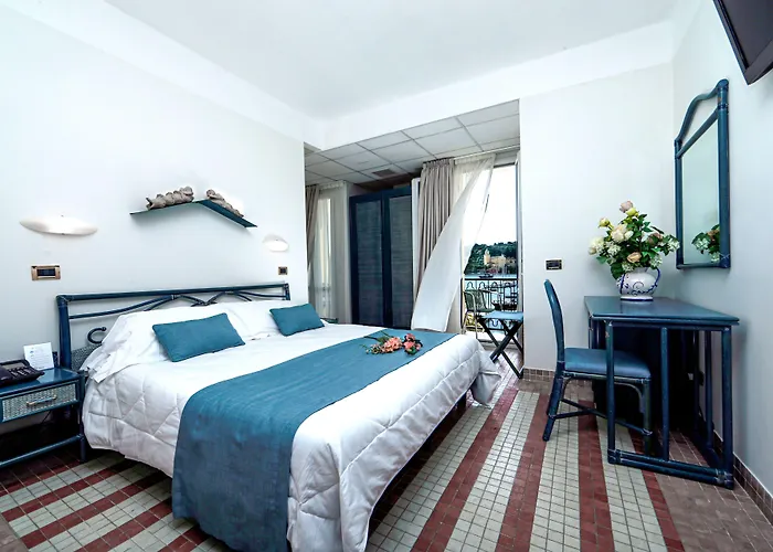 Hotel sul MareDella Baia