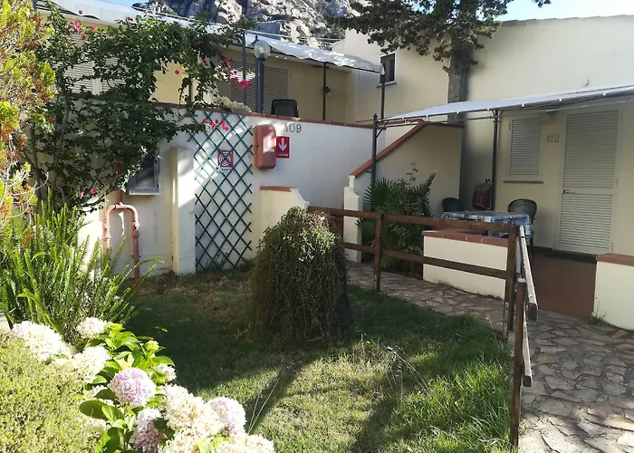 Hotel sul MareNido D'Aquila