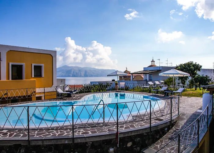 Hotel sul MareArcangelo - Salina