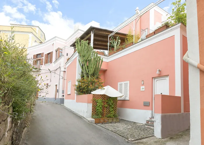 Gioia 13 Rooms & Apartments Procida