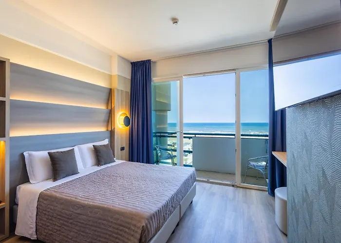 Hotel Palm Beach B&B Sea View Rimini