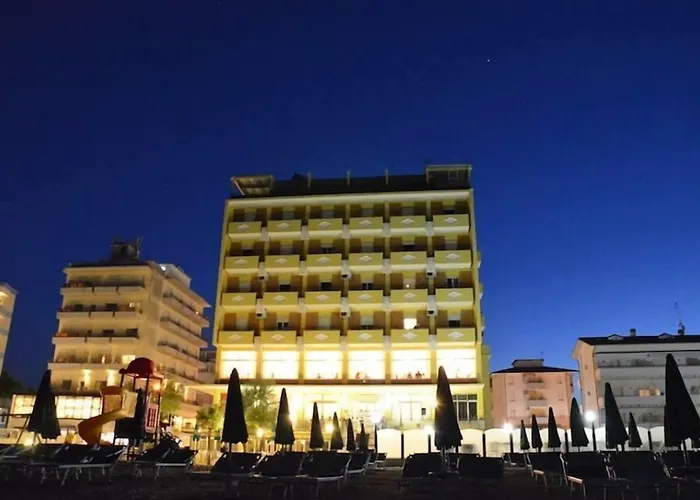 Apollonia Sea View & Beach Pool Lido Di Savio