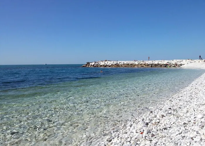 Hotel sul MareIl Cavaliere Nero