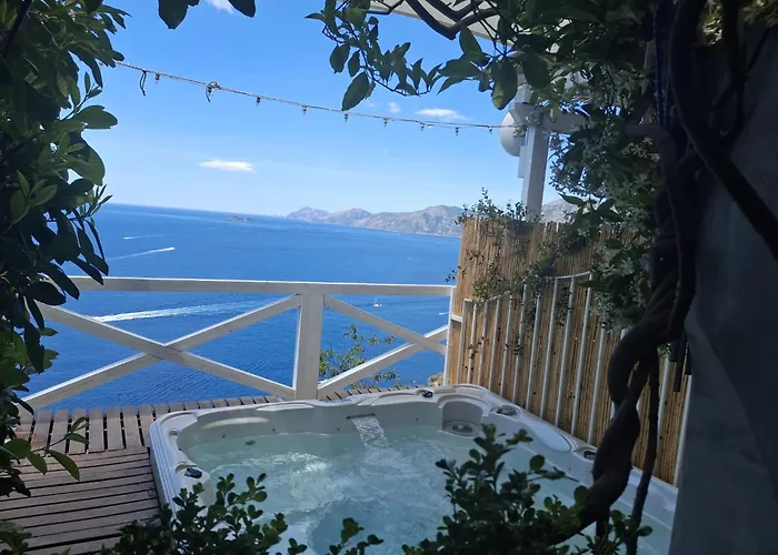 Calante Luna Praiano