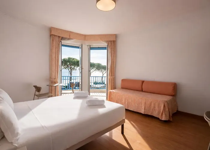 Lvg Hotel Collection - Majestic Alassio