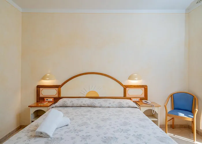 Club Esse Posada Palau