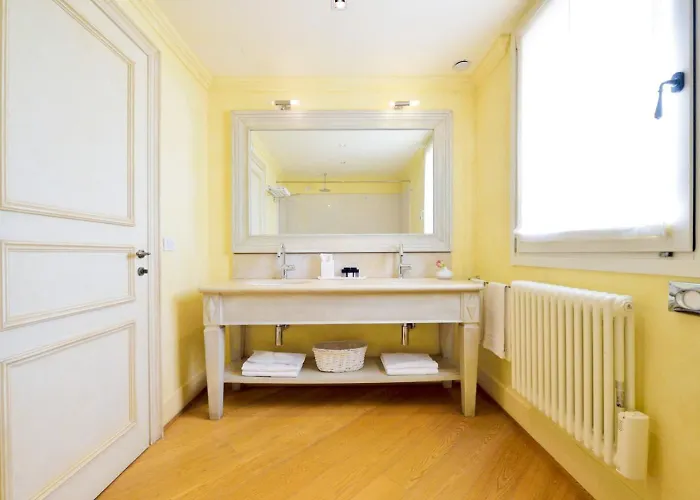 Siri Hotel Fano