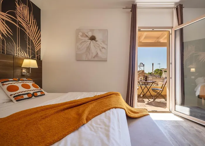 Suimi'S Hotel Villasimius