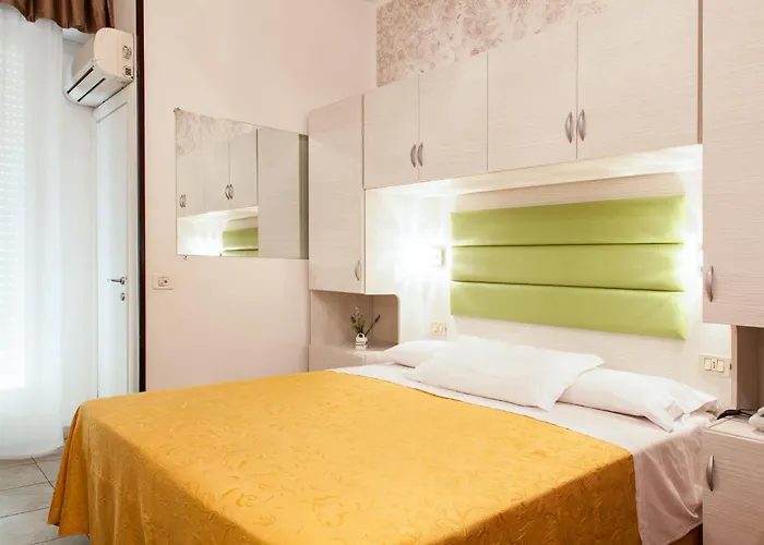 Hotel Leon D'Oro Cattolica