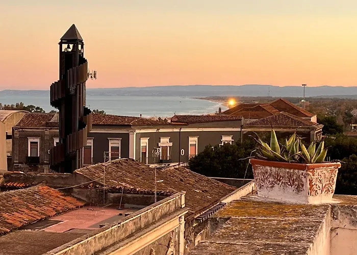 Palazzo Trovatelli by D&D Sicily Exporer Catania