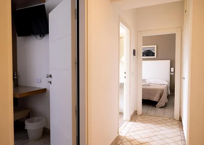 Hotel Mirella Castiglione della Pescaia