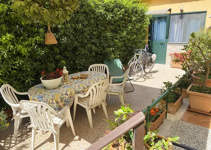 Il Giardino di Laura Private Rooms Mondello