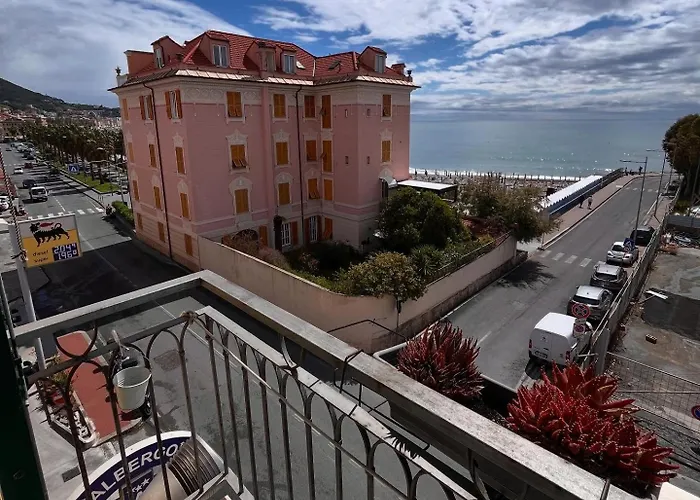 Hotel Aurora Varazze