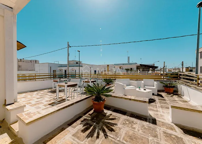 Hotel Lory'S House Porto Cesareo