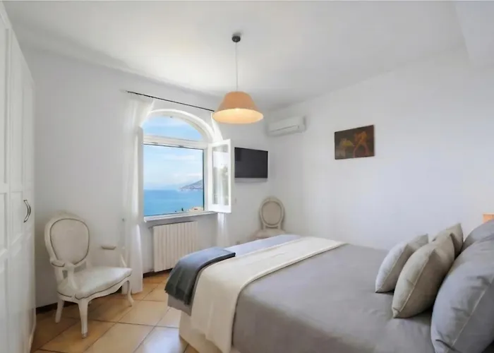 Villa Delle Ginestre - sea view Praiano