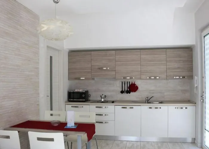 Nina Casa Vacanze Finale Ligure