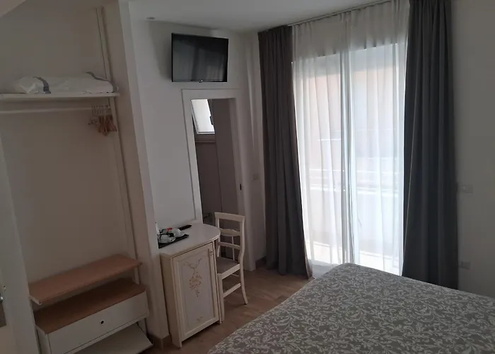 Hotel Flora Alba Adriatica