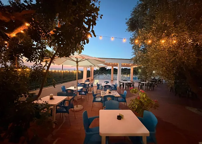 Albergo 2 Pini Rodi Garganico