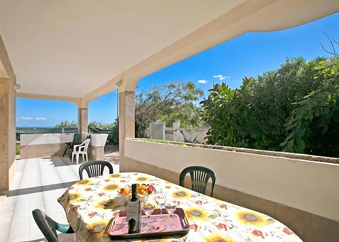 Villa Dei Fanti - Beachfront Villa with Garden - Happy Rentals Lecce