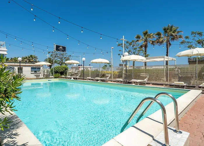 Hotel Tropic - Fronte Mare Riccione