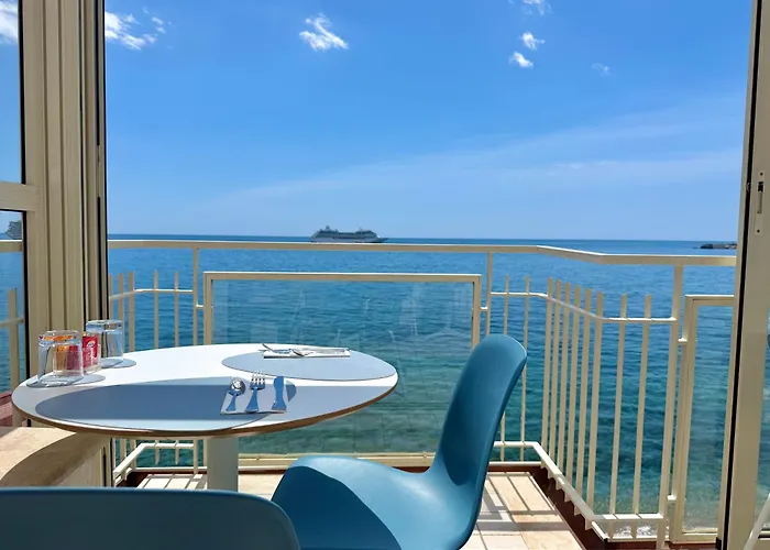 Nina B&B Giardini Naxos