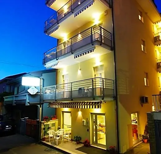 Residence Helene Tortoreto