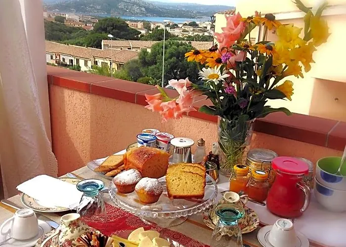 Bed and Breakfast The Roses Garden La Maddalena 