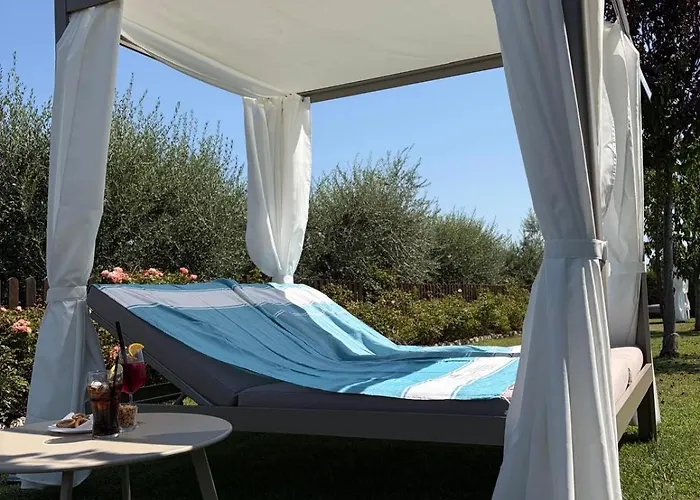 Hotel Ristorante Casa Rossa Alba Adriatica