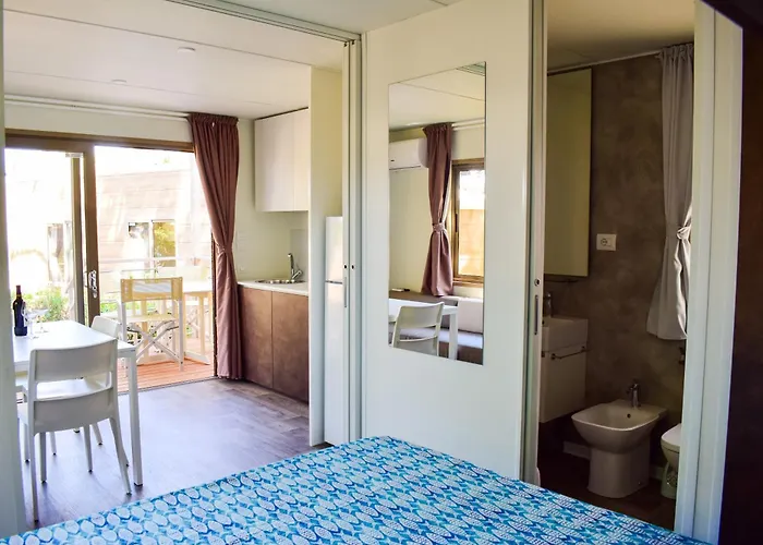 Camping Village Le Esperidi Marina Di Bibbona