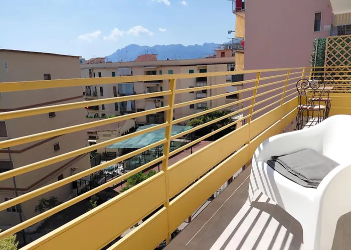 Le Case di Ale - Via Posidonia - Holidayhome in Salerno